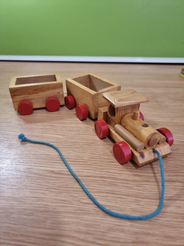 Vintage wooden pull along tain - vintage,