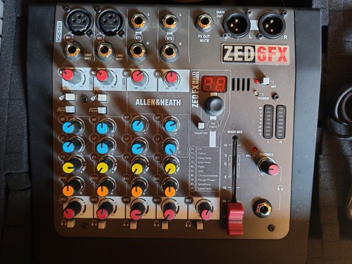Allen heath zed 6fx - allen,