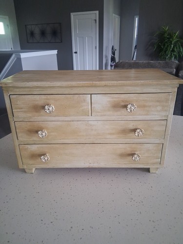 Vntg mini dresser jewelry - dresser, box