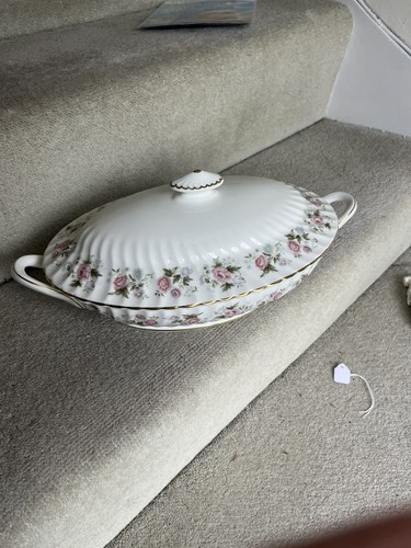 Minton spring bouquet - minton, lidded