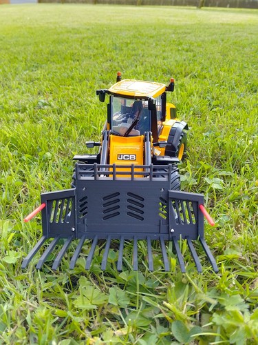 12ft folding buckrake 32 - folding,
