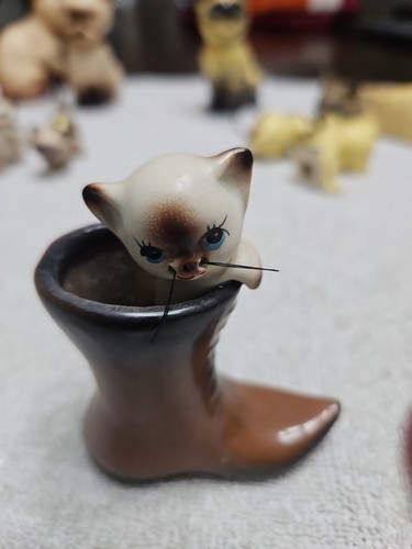 Vintage lego japan - japan, cat