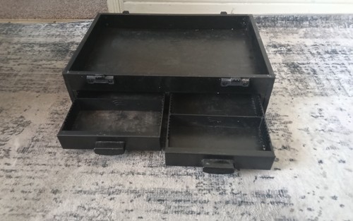 Used fishing seat - , box.daiwa