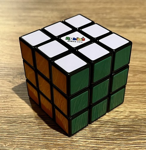 Genuine original 3x3x3 rubiks - 3x3x3,