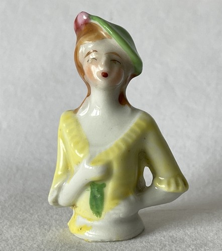 Vintage ceramic half - vintage, pin