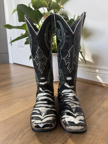 Vintage cowboy boots with
