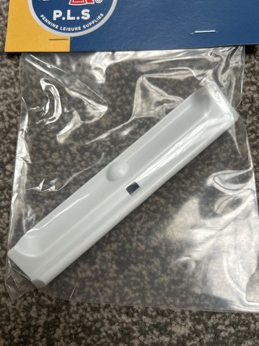 Thetford fridge shelf clip - fridge,