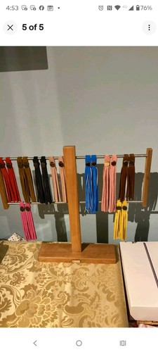 Fairfax favor tassel stand - &,