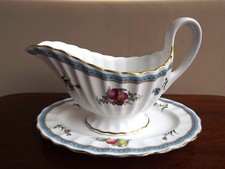 Spode Trapnell Sprays Sauce Boat and stand
