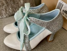 Joe Brown White/silver/turquoise Court Shoes 6 Wide