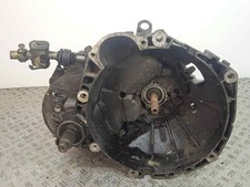 GM65102 - C126851 GEARBOX /
