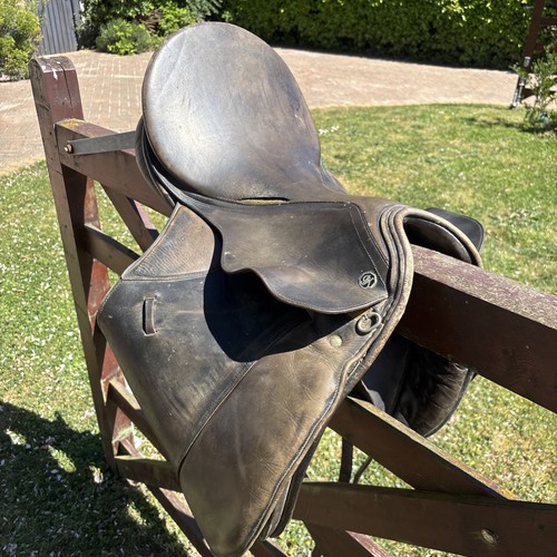 Kieffer saddle brown - saddle,