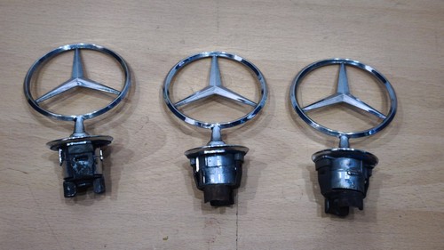 Mercedes benz bonnet raised - benz,
