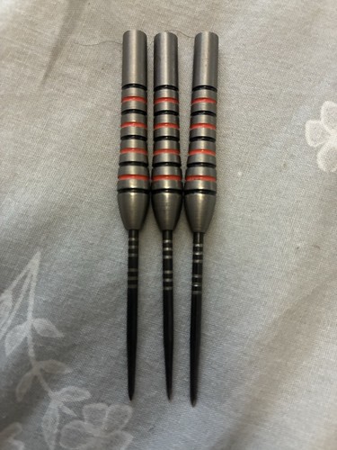 Winmau dennis priestley - dennis,