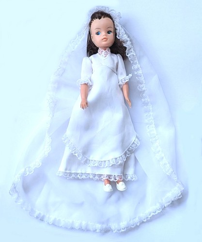Sindy doll blushing - sindy, in