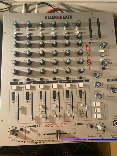 Allen heath xone - allen,