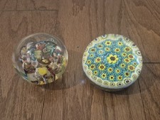 Lot Of 2 vintage glass paper