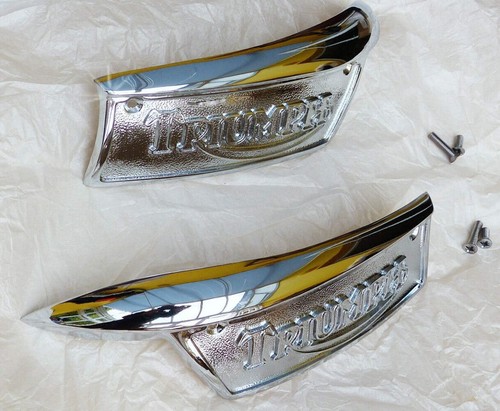 Pair triumph tank badges - pair,