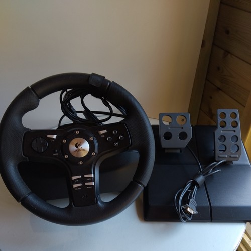 Logitech driving force - logitech,
