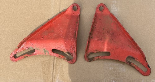 Seat pan brackets - brackets, m4
