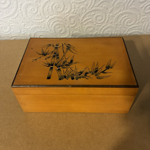 Vintage chinese lacquered - vintage,