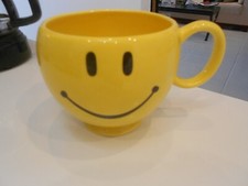 SMILEY FACE YELLOW TELEFLORA LARGE CUP/MUG 4" X 6"