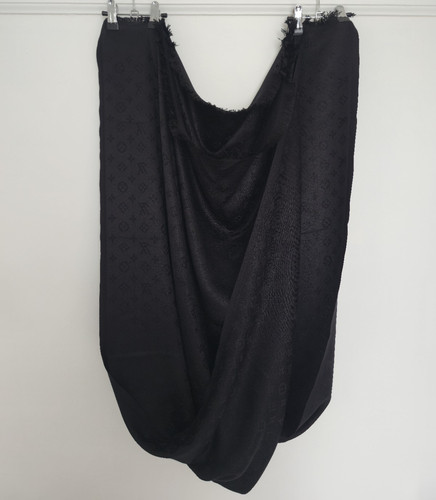 Black silk scarf one size - lv,