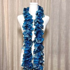 Handmade Ruffle Knit Scarf – Teal Blue Ombre