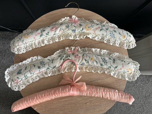 Vintage padded floral - padded,