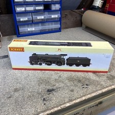 Hornby R2743 OO Gauge BR Schools Class No 30915 Brighton DCC Ready