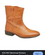 NWOB Kickers Women's Roundy