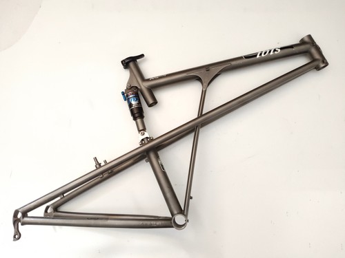 Vintage ibis bow - ibis, medium