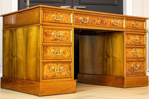 Large antique style burr - style,