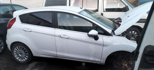 Breaking ford fiesta 0 - breaking, 1.0
