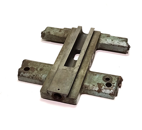 Saddle casting for - saddle,