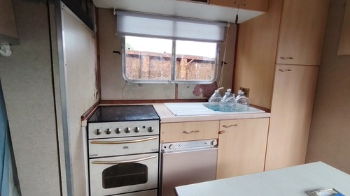 Iveco cargo tone horsebox - cargo,
