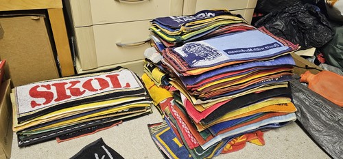 Vintage pub bar - towels, ideal