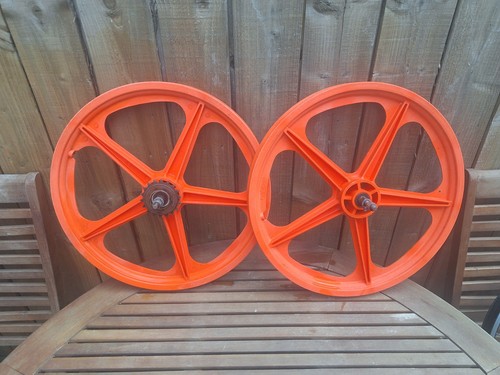 Old school bmx orange skyway - school,