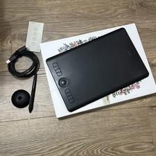 Wacom Intuos Pro Medium Graphics Tablet PTH-660