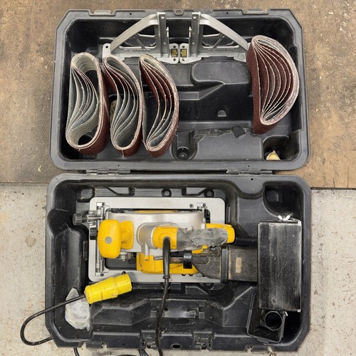 Dewalt 110v belt sander corded - 110v,