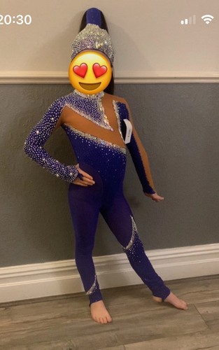 Pose u10 fast slow costume - pose,
