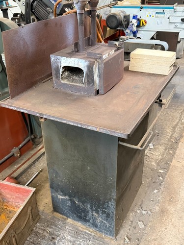 Twin burner gas - forge, floor