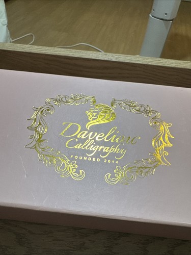 Daveliou deluxe calligraphy - deluxe,