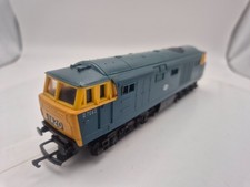 Hornby R758 Class 35 Hymek