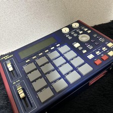 AKAI MPC1000 Music Production Center Sampler Sequencer Tested USED