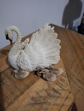 Leonardo Collection Swan