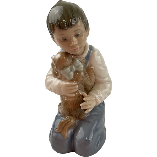 Nao 1127 porcelain figurine - 1127,