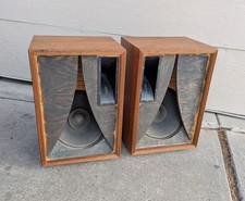 READ Vintage Pair 15" Mid