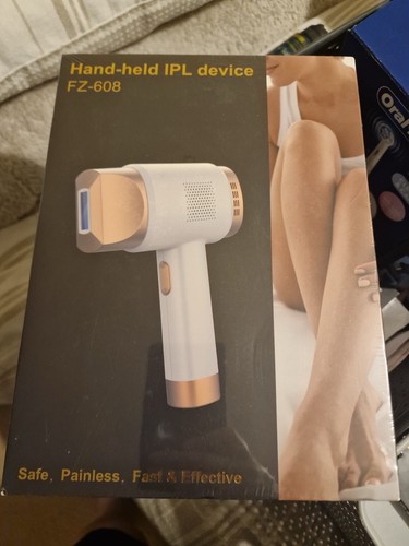 Hand held ipl device - device,