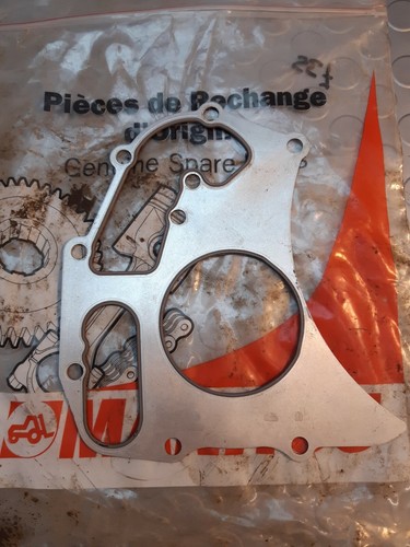 Manitou genuine part water - manitou,